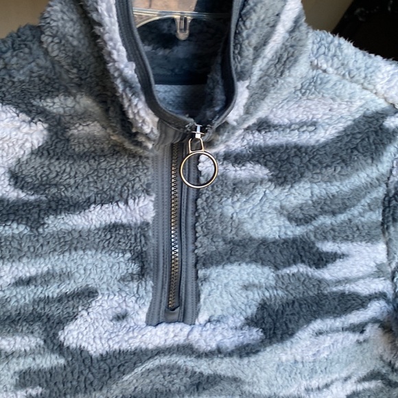 Grey Camo Sherpa Pullover Jacket S - Picture 13 of 14